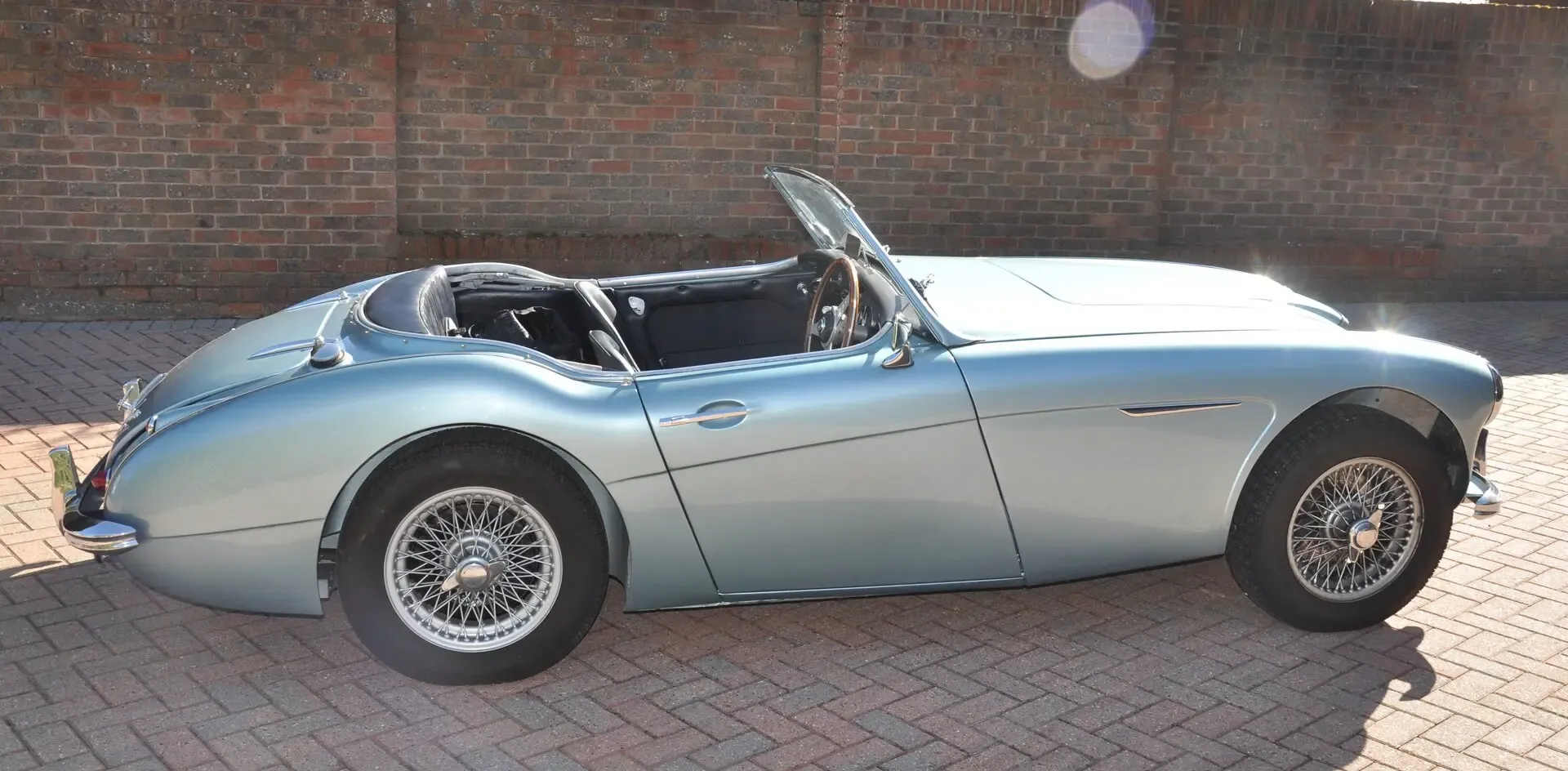 Chris' 1960 Austin Healey 3000 BT7